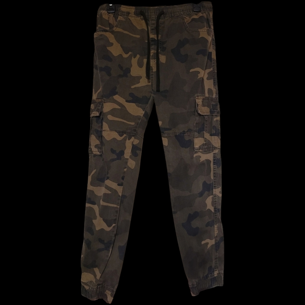 Phat Farm Womens Camo Cargo Pants, Medium
